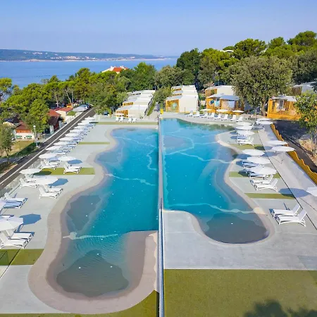Campsite Annika Mar Selce